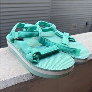 Teva Women’s Teal Platform Sport Sandals - Casual Strap Slides